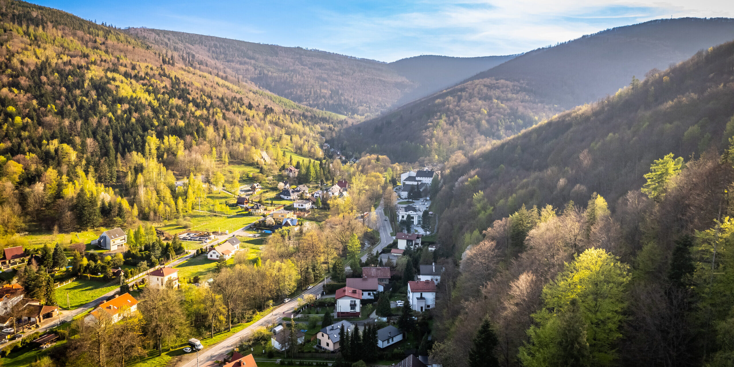 Widok z lotu ptaka na Dom nad Białką